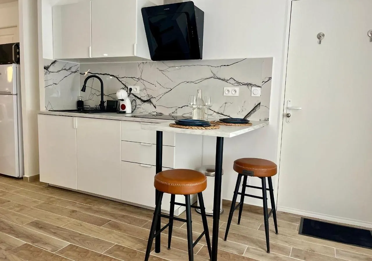 Apartment Suite Romantique Avec Balneo Marseille