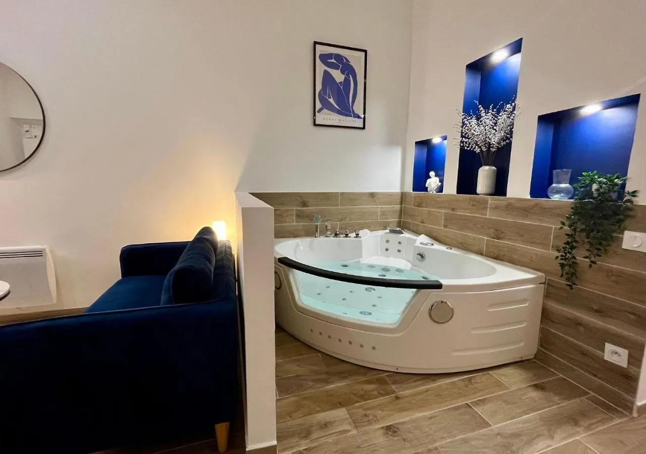 Suite Romantique Avec Balneo Marseille France