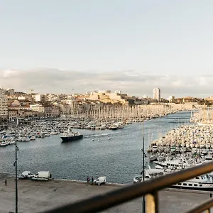 ホテル ニュー ル ケイ ビュー ポール, マルセイユ
